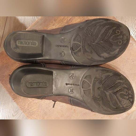 Remonte leather wingtip heeled brogues - Picture 5 of 8